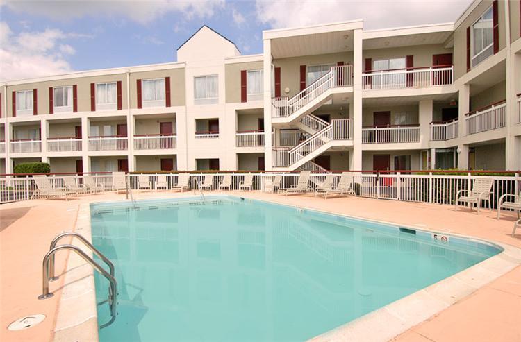 Hyatt Place Hampton Convention Center Екстер'єр фото